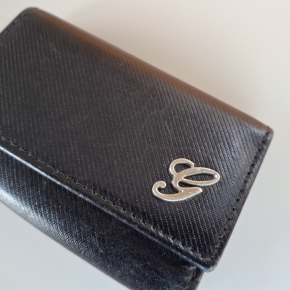 Authentic Gucci - image 2